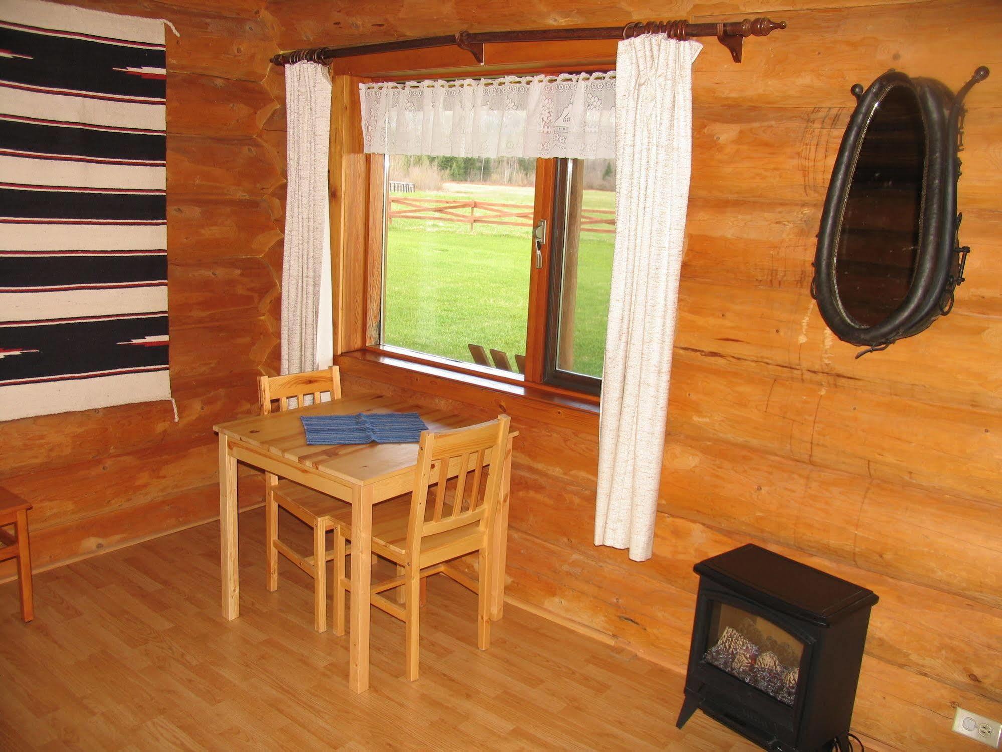 Wells Gray Guest Ranch Hotel Clearwater Exterior foto